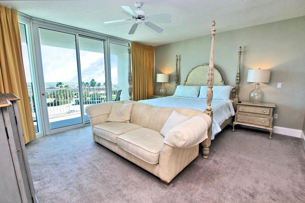 Caribe Resort by Youngs Suncoast