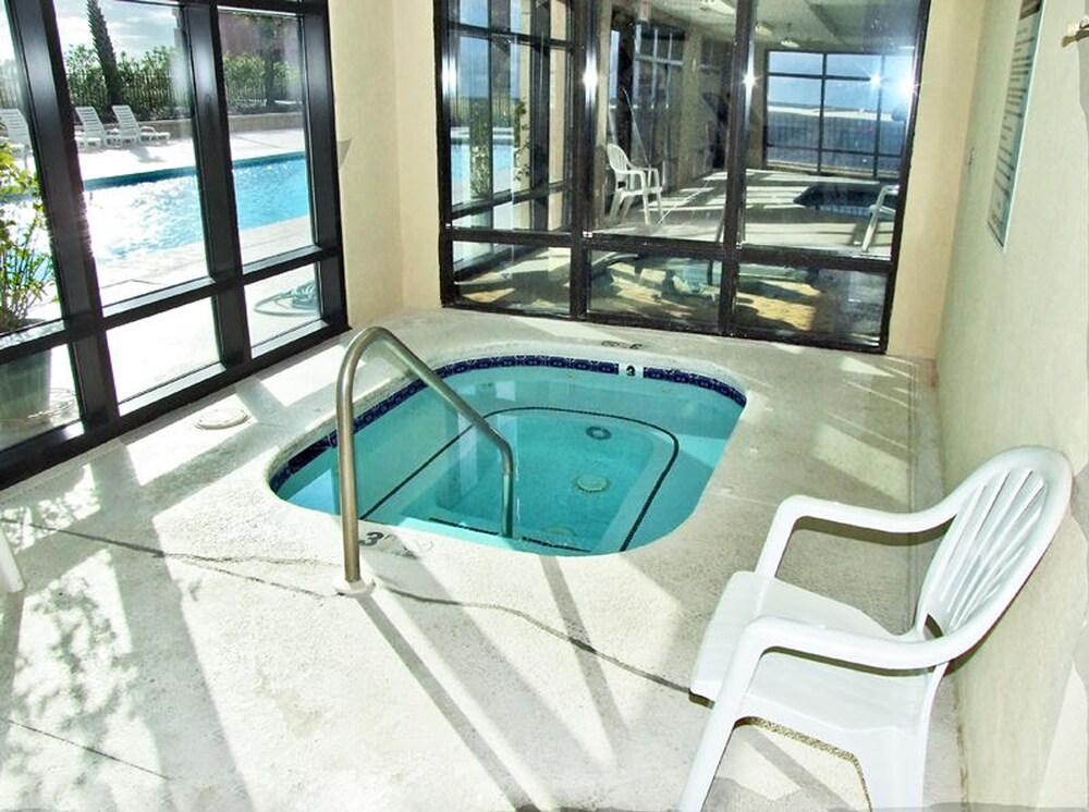 Grand Pointe by Youngs Suncoast