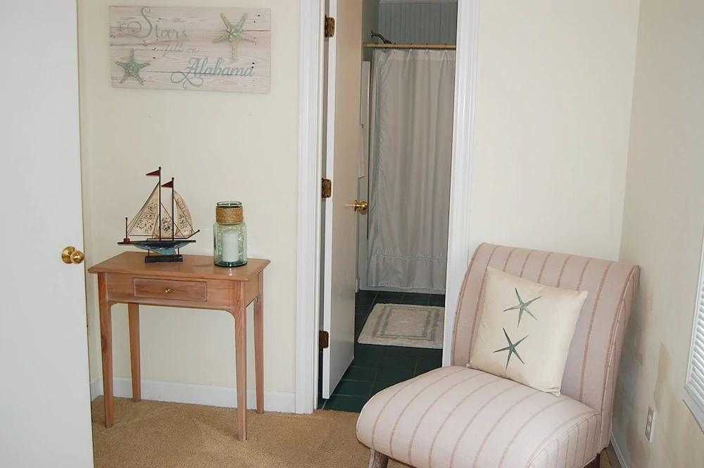 Hayley House Beachside