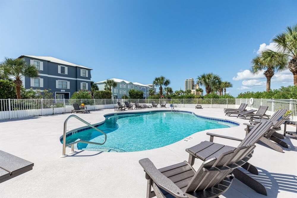 Horningsholm by Meyer Vacation Rentals