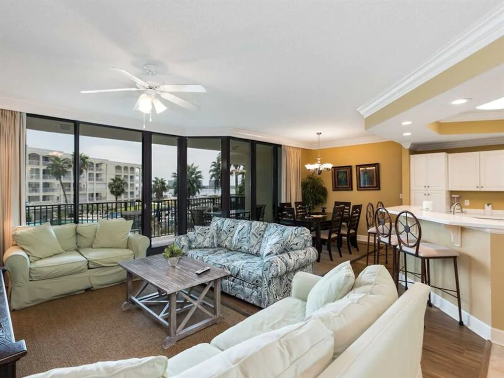 Phoenix On The Bay II by Meyer Vacation Rentals