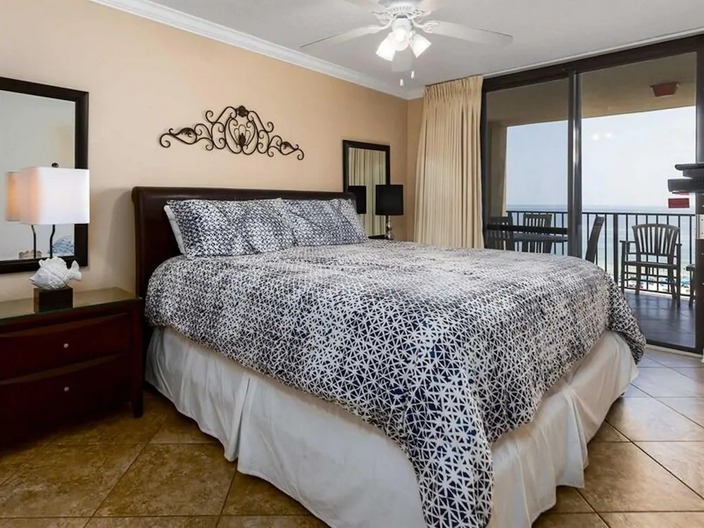 Phoenix VII by Meyer Vacation Rentals