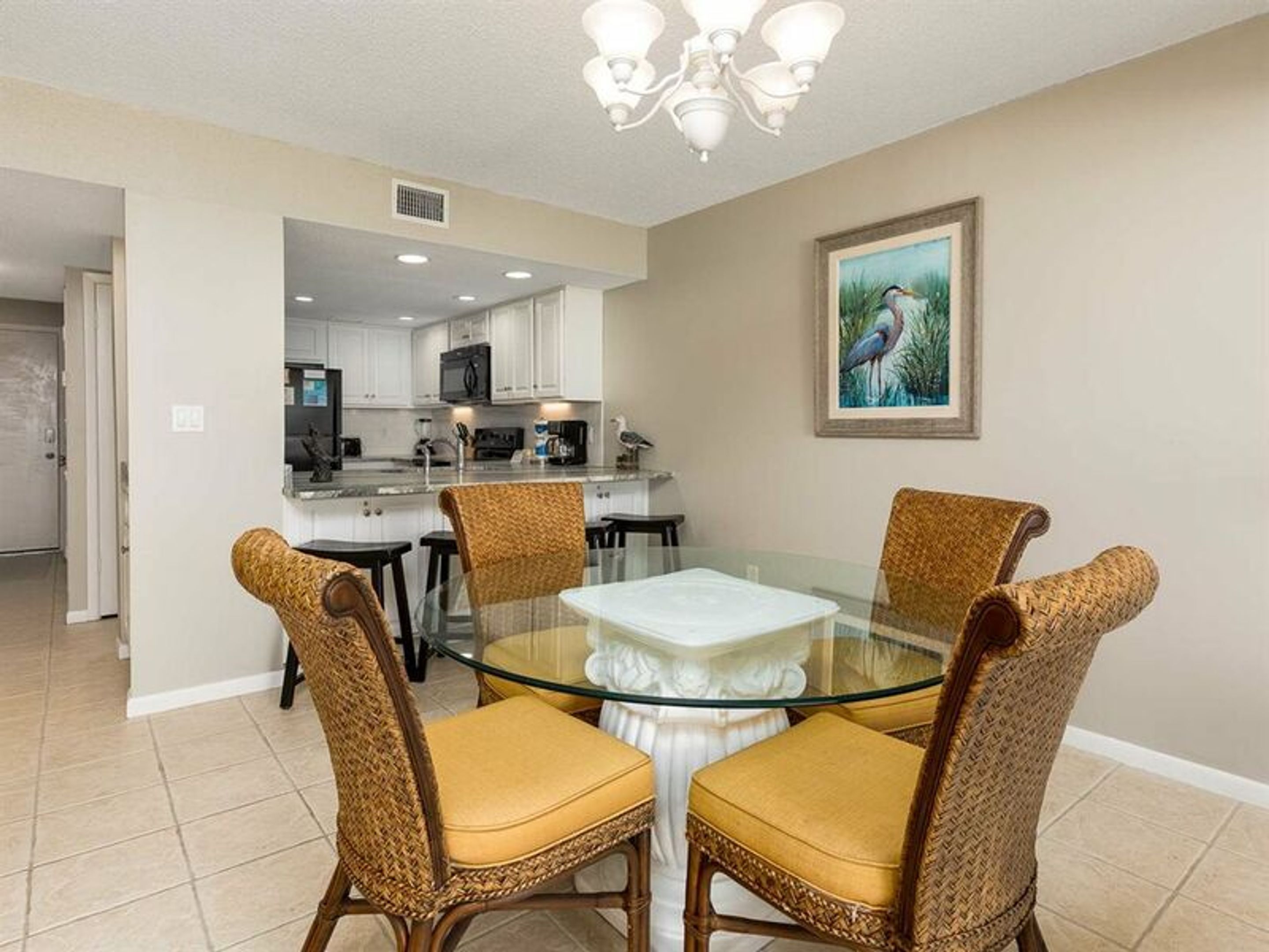 Romar Tower by Vacasa