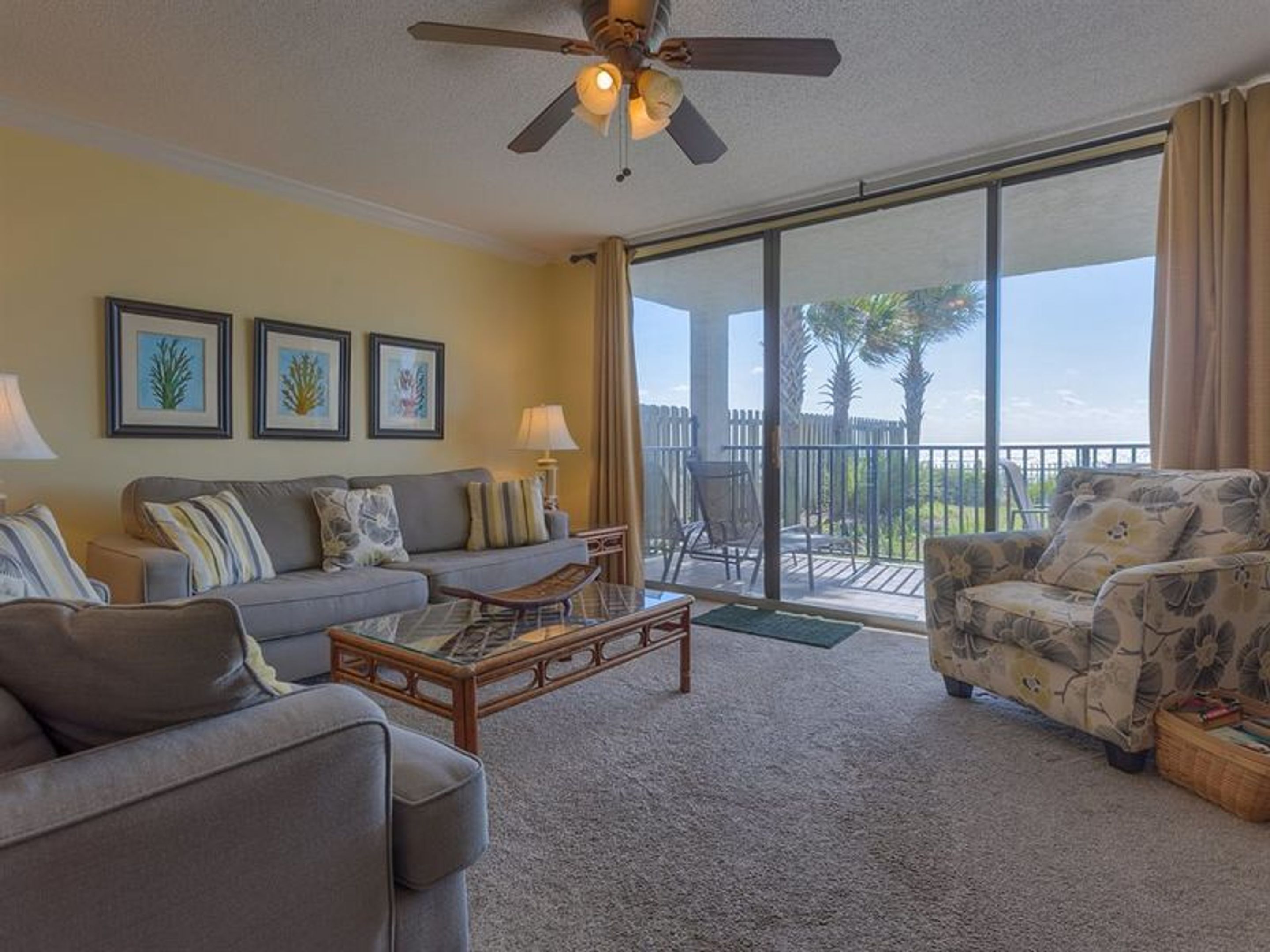 Romar Tower by Vacasa