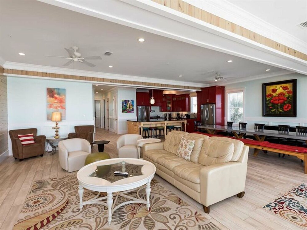 Sapphire by Meyer Vacation Rentals