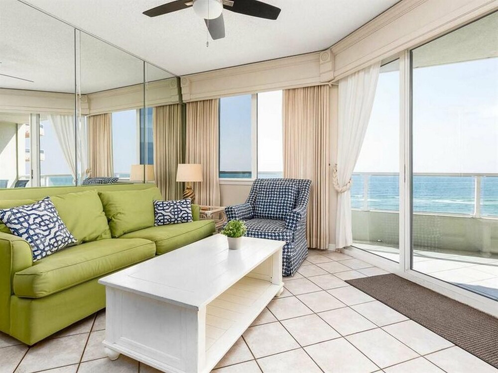 Silver Beach Condo by Meyer Vacation Rentals