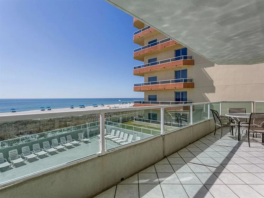 Silver Beach Condo by Meyer Vacation Rentals