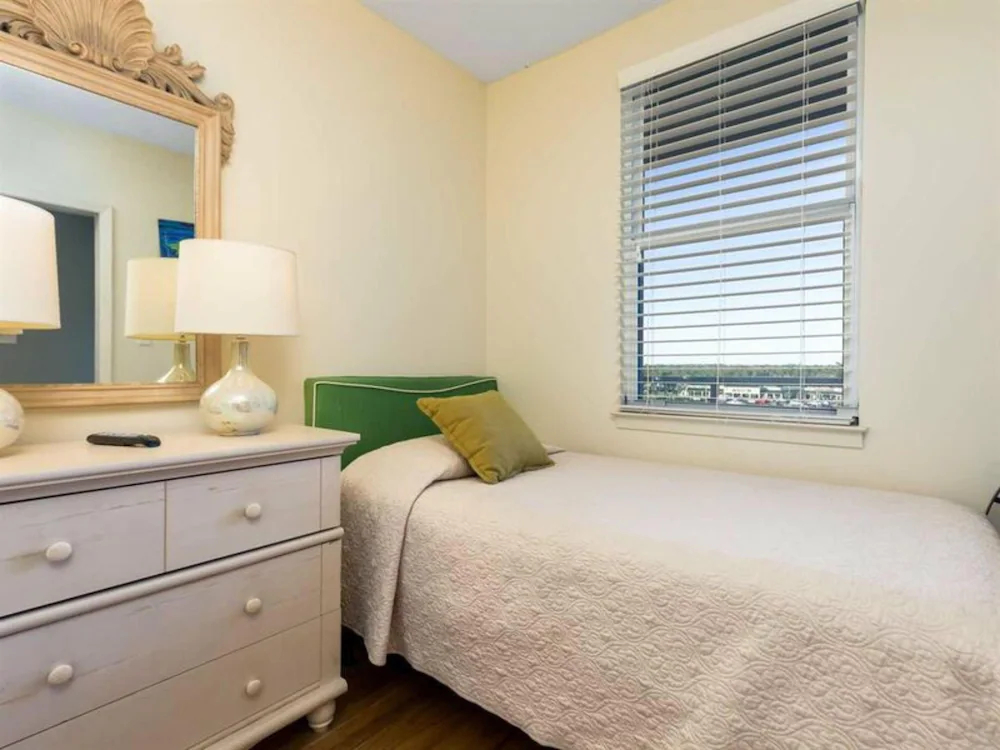 Silver Beach Condo by Meyer Vacation Rentals