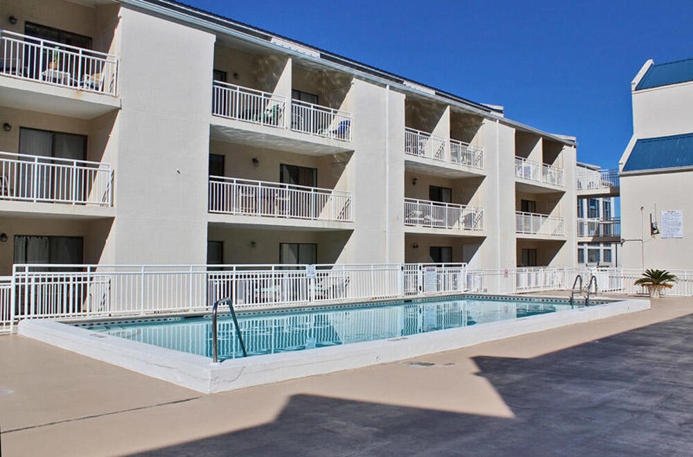 Sugar Beach by Vacasa