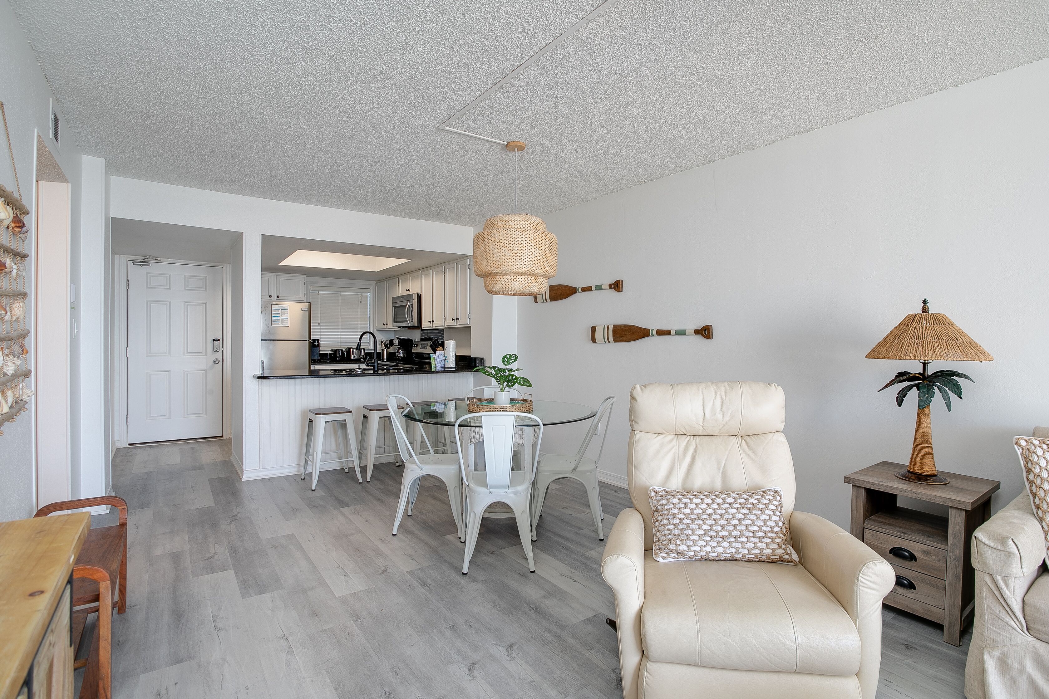 SunSwept by Hosteeva