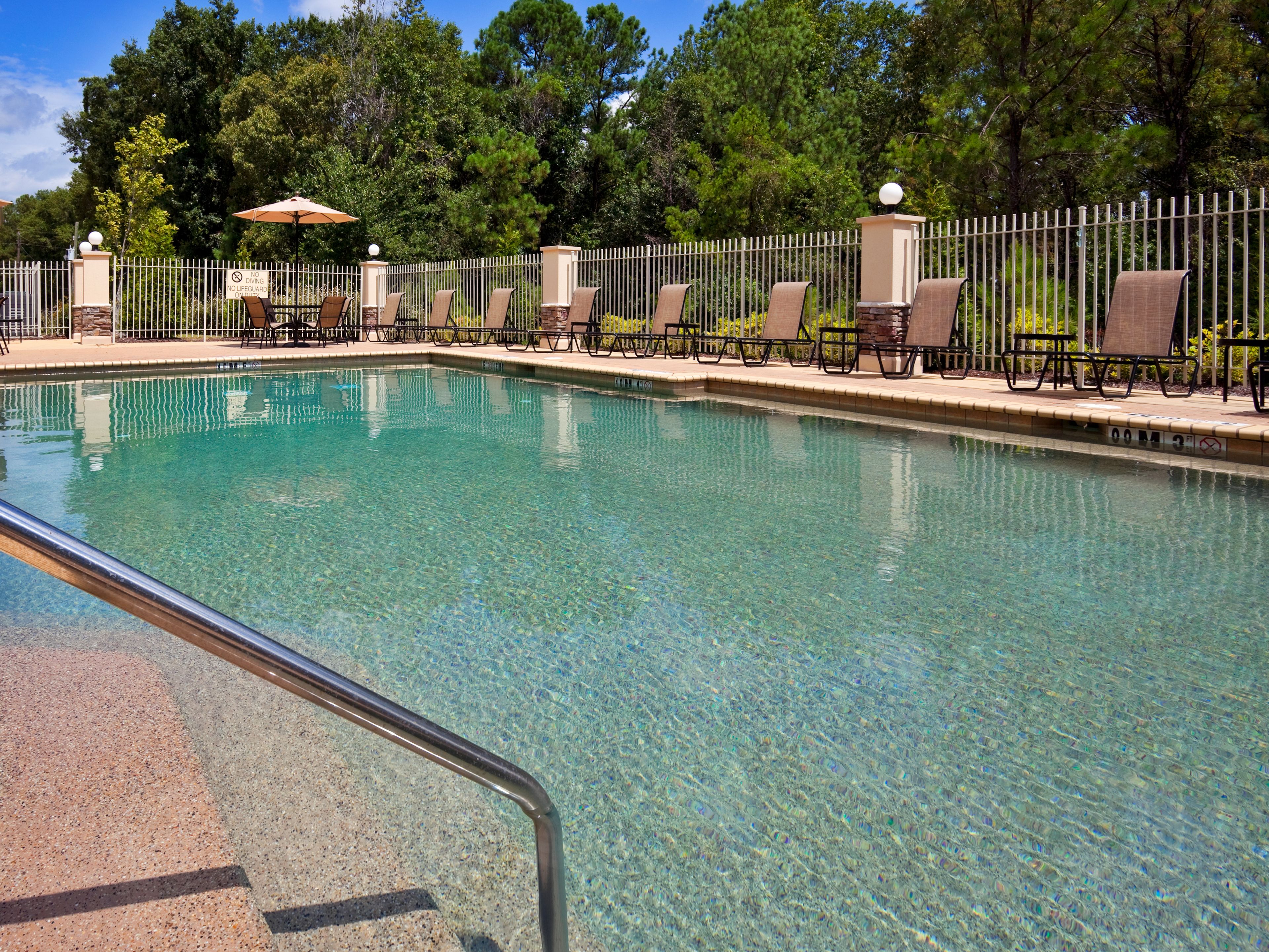 Holiday Inn Express Hotel & Suites Phenix City-Fort Benning Area