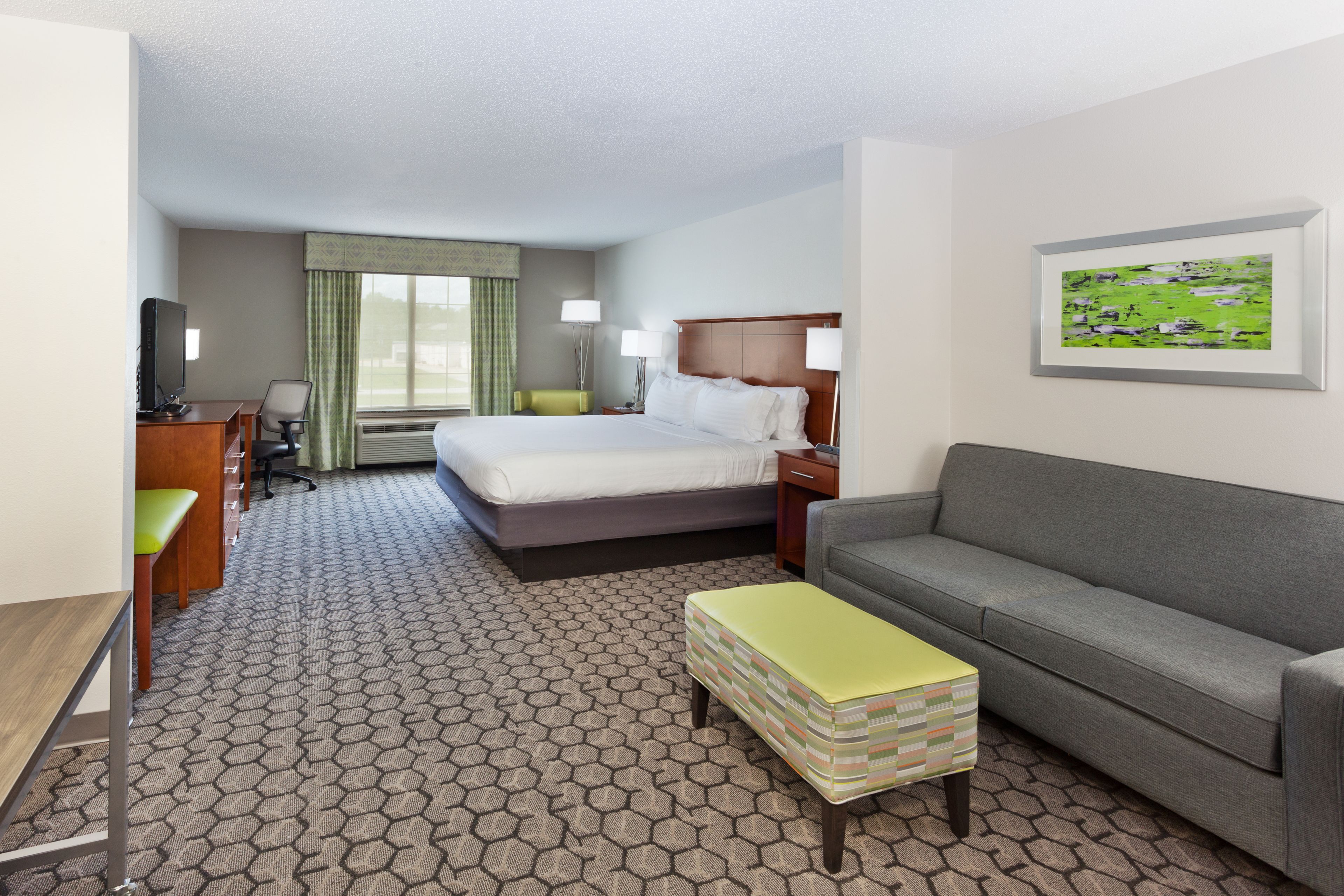 Holiday Inn Express Hotel & Suites Phenix City-Fort Benning Area