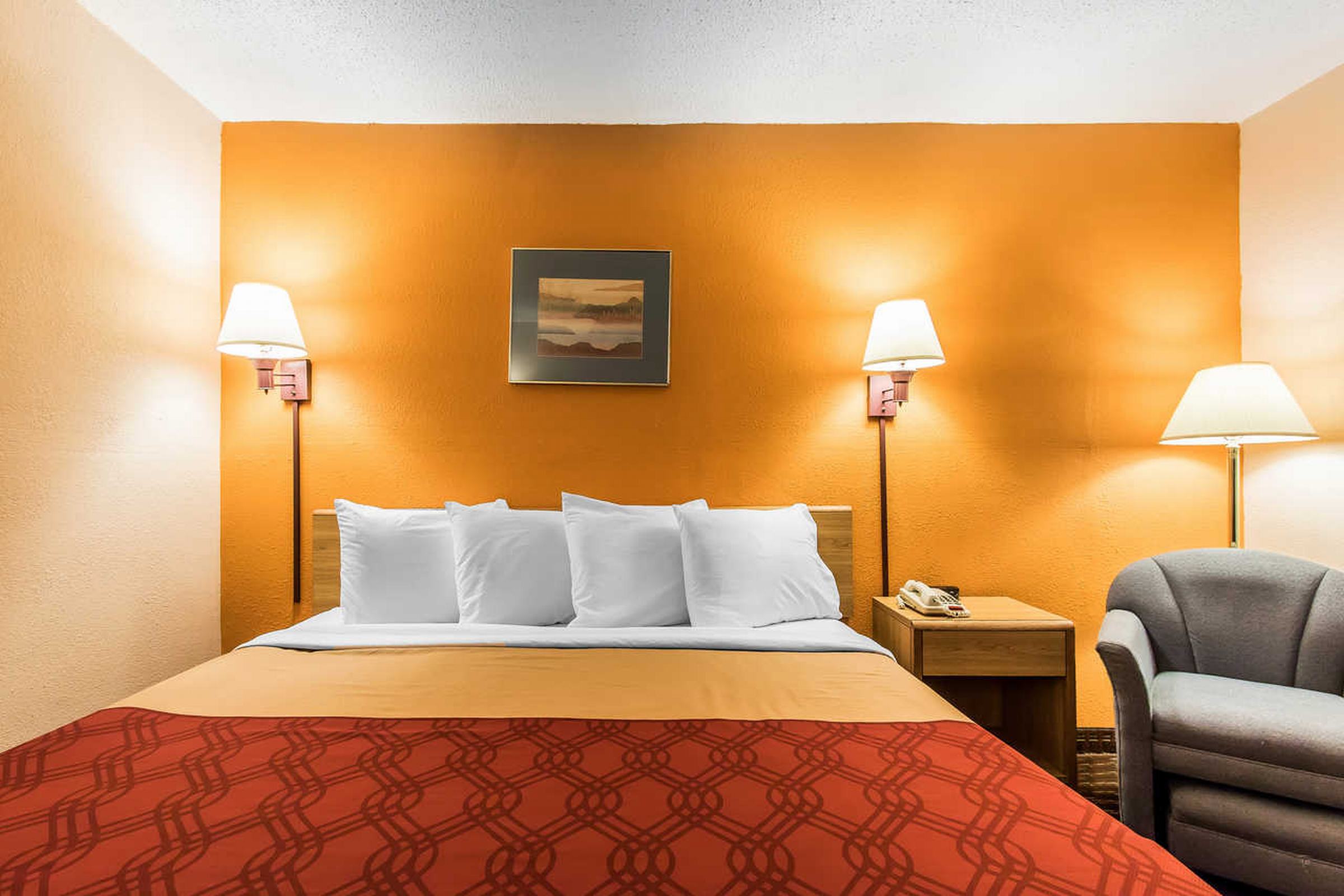 Budgetel Inn & Suites Scottsboro