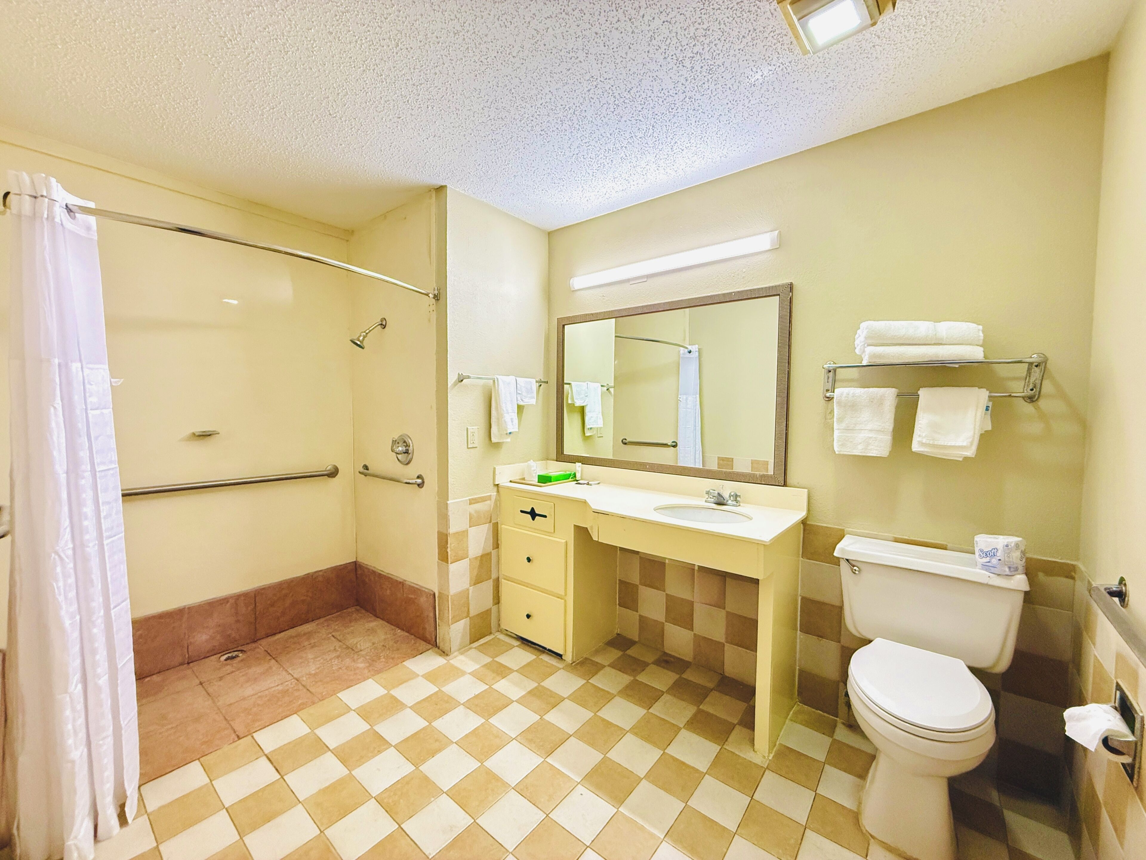 Travelodge by Wyndham Thomasville AL