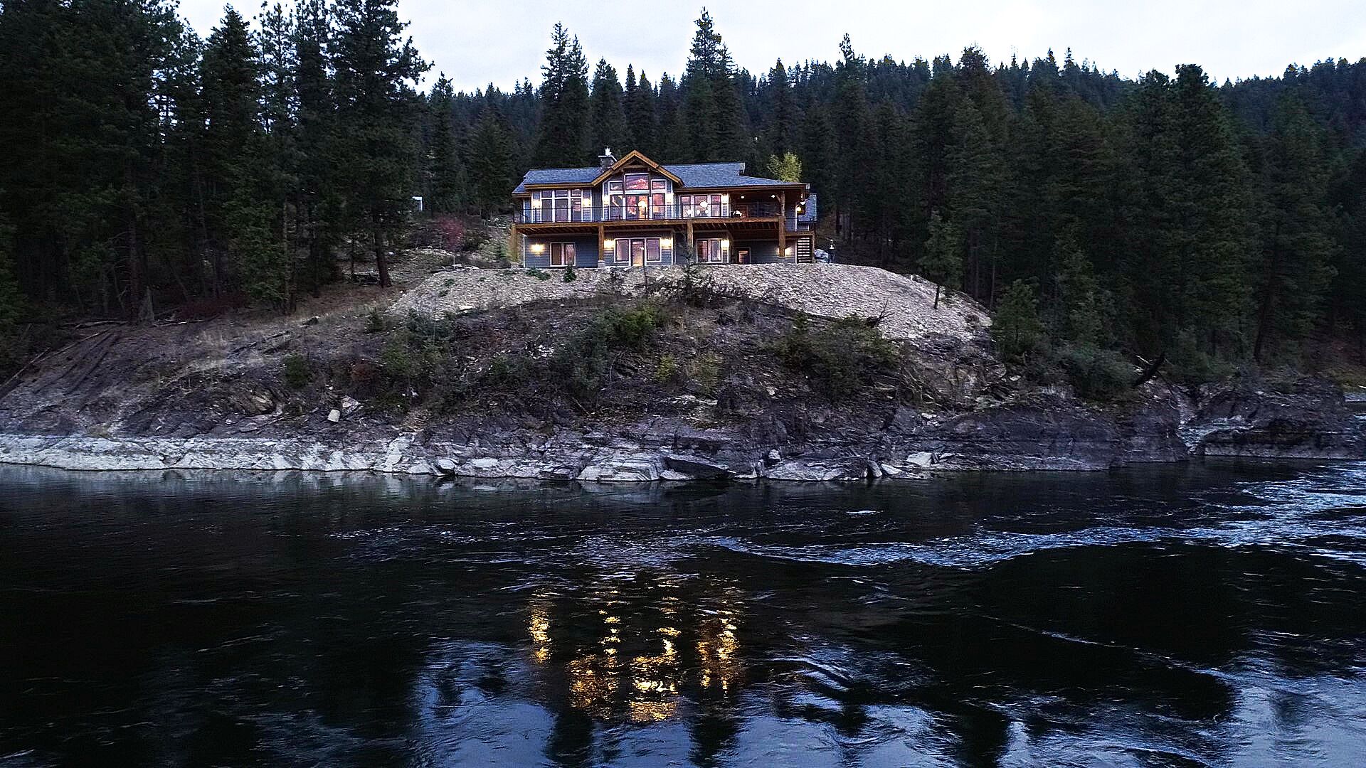 Eagles' Nest Bed and Breakfast