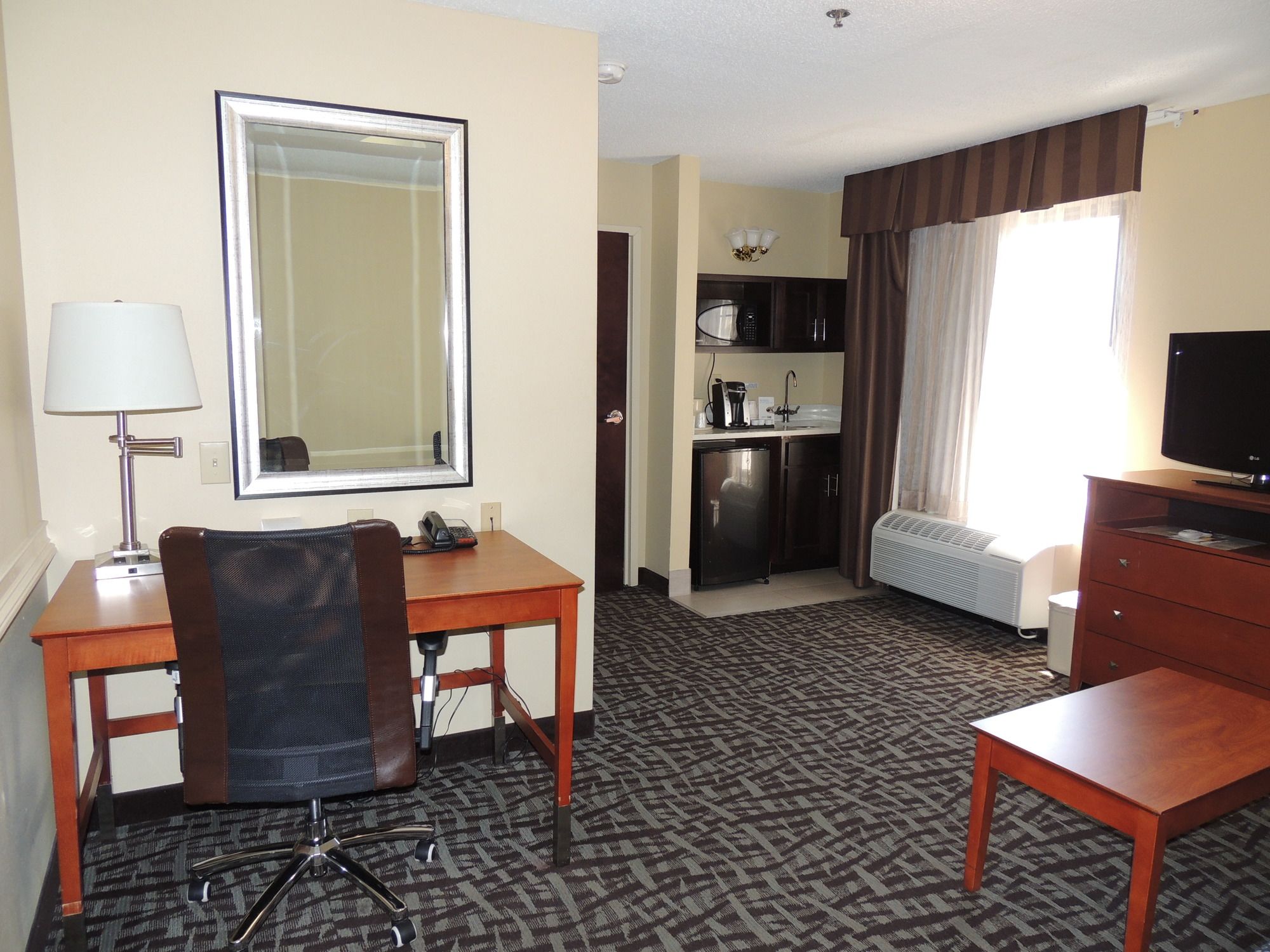 Holiday Inn Express & Suites Birmingham NE - Trussville