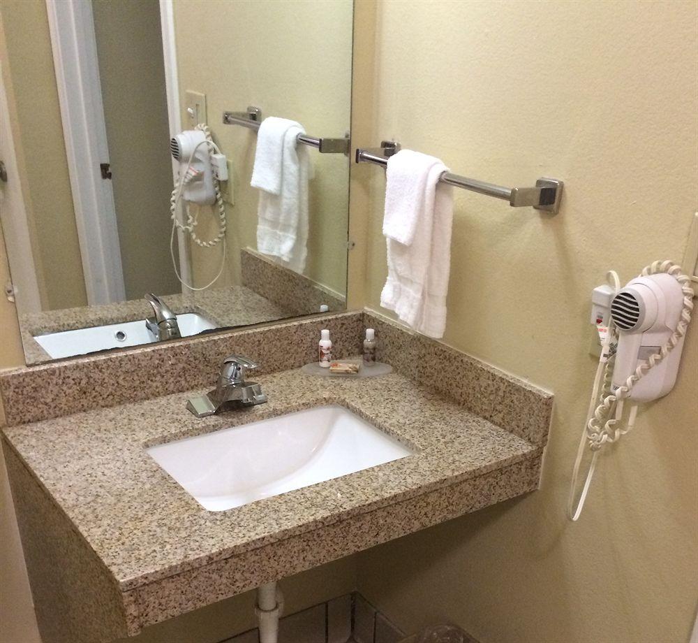 SureStay Hotel by Best Western Tuscaloosa Southeast