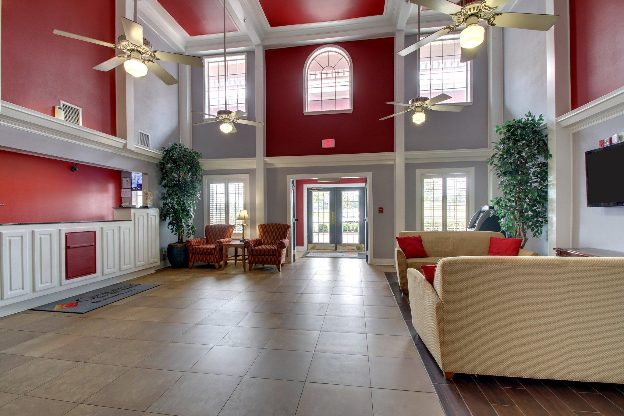 SureStay Hotel by Best Western Tuscaloosa Southeast