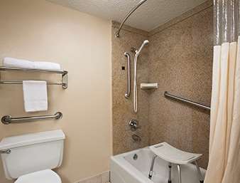 Days Inn & Suites by Wyndham Tuscaloosa - Univ. of Alabama