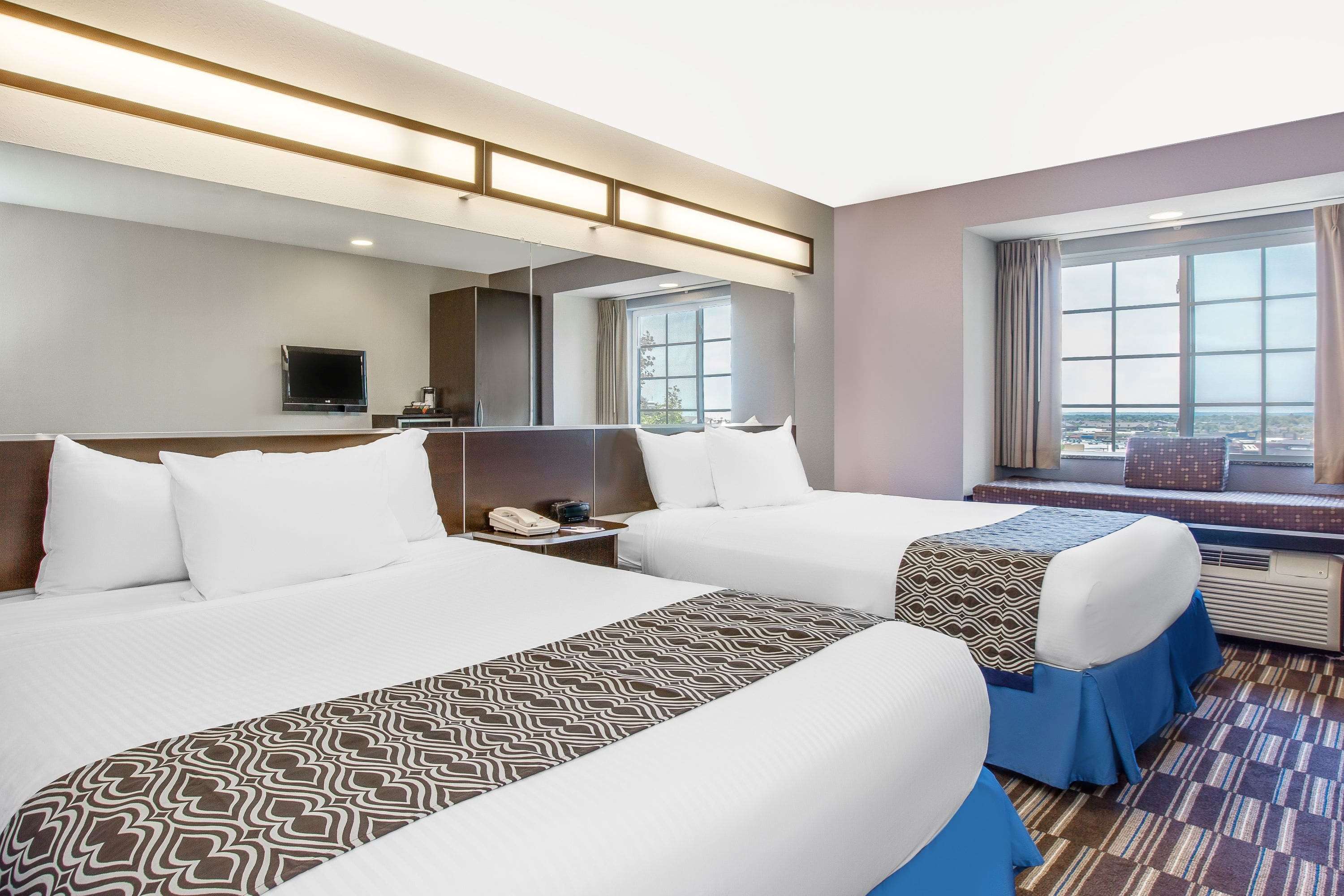 Microtel Inn & Suites by Wyndham Tuscaloosa Near University