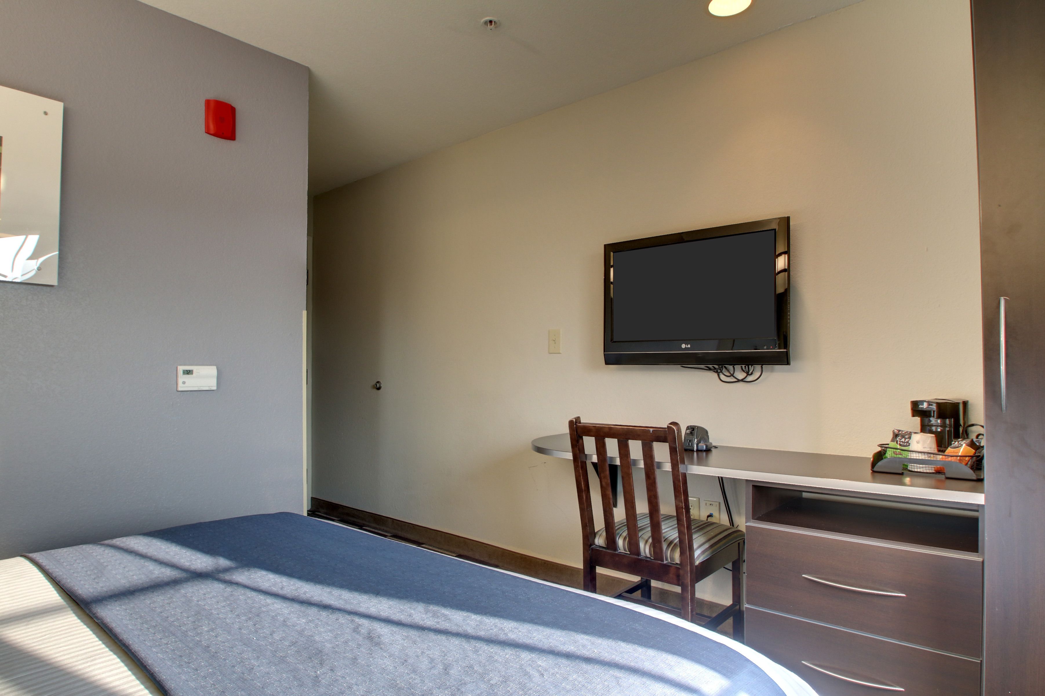 Microtel Inn & Suites by Wyndham Tuscaloosa Near University