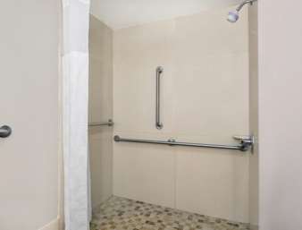 Ramada by Wyndham Tuscaloosa