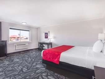 Ramada by Wyndham Tuscaloosa