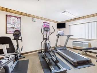 Ramada by Wyndham Tuscaloosa