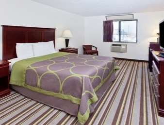 Super 8 by Wyndham Tuscaloosa