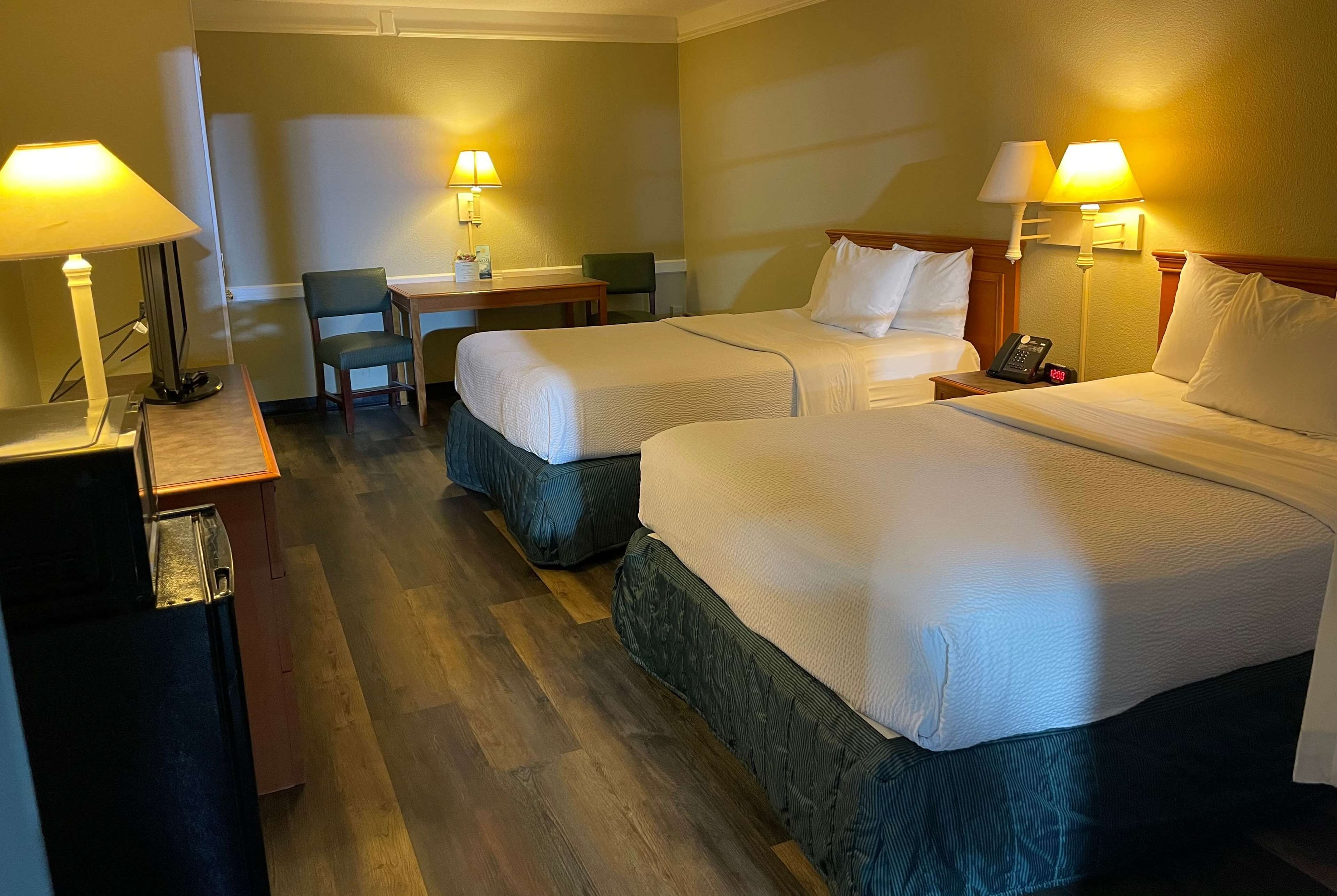 Travelodge by Wyndham Tuscaloosa