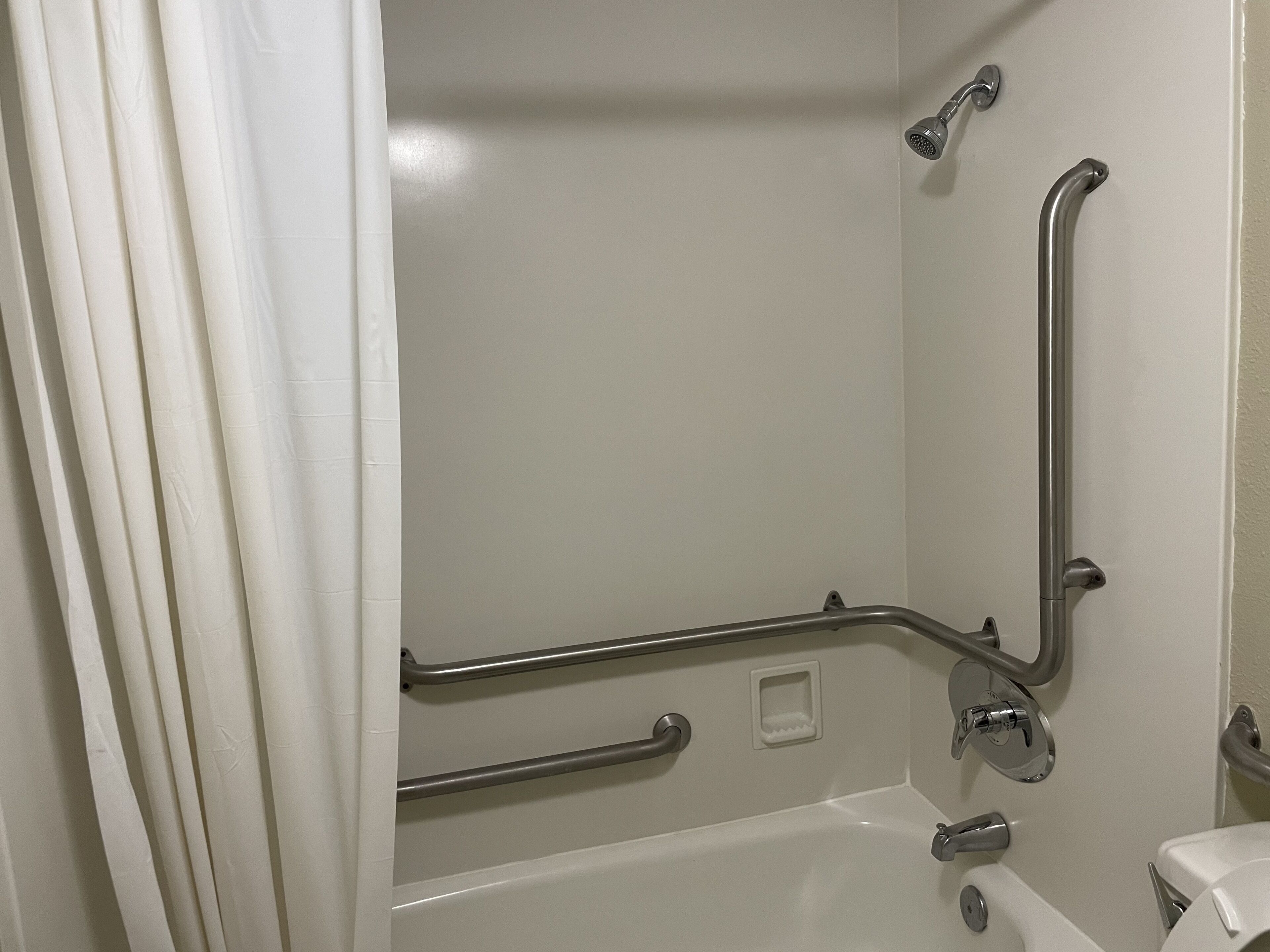 Travelodge by Wyndham Tuscaloosa