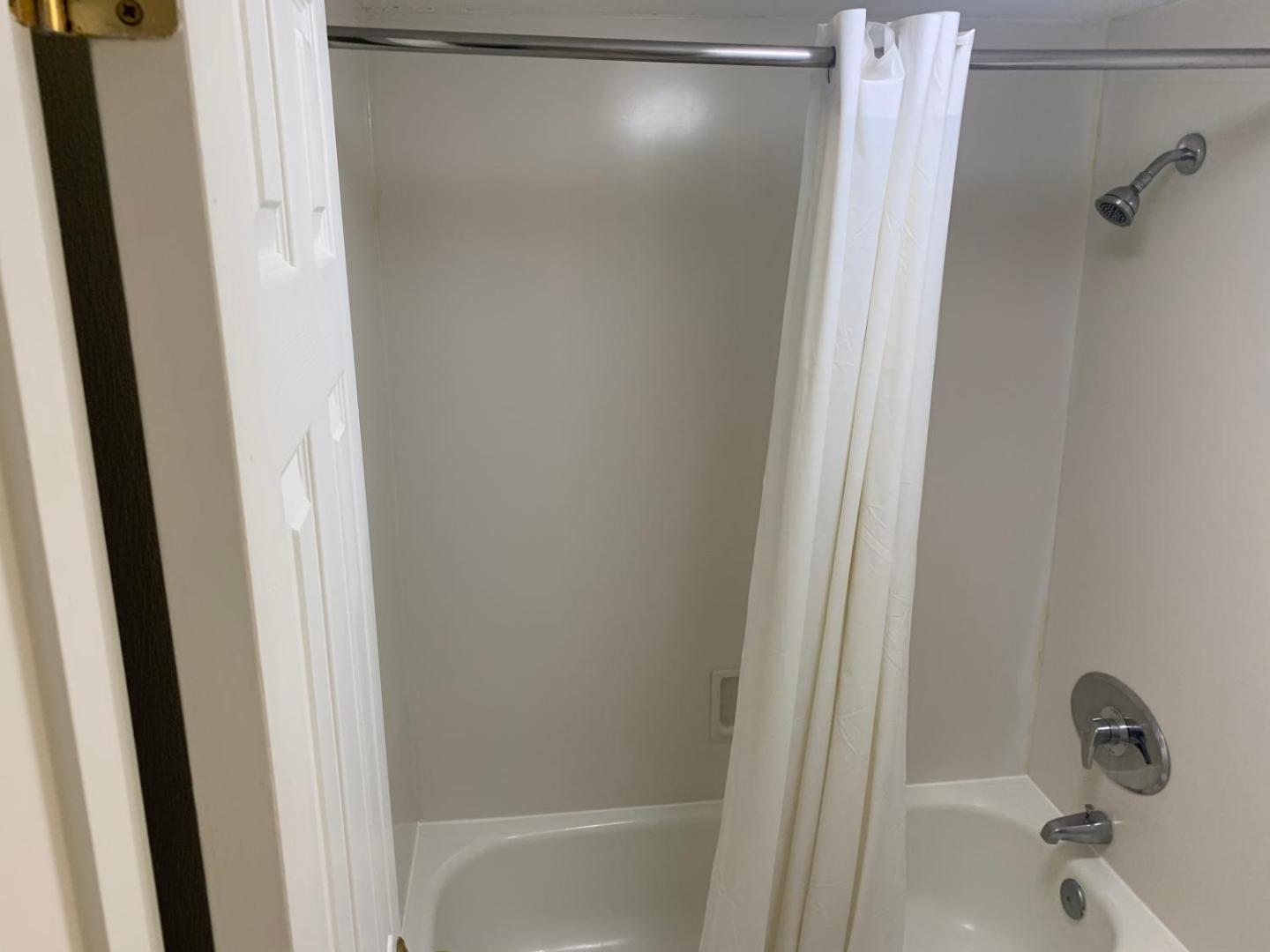 Travelodge by Wyndham Tuscaloosa