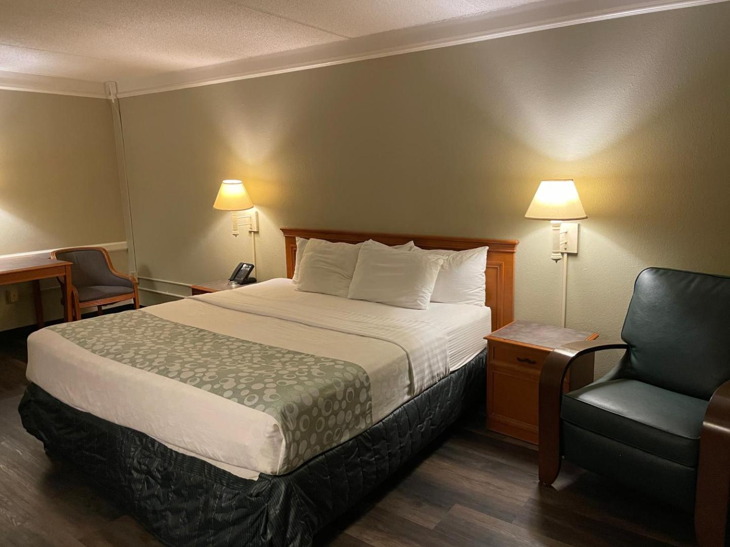 Travelodge by Wyndham Tuscaloosa