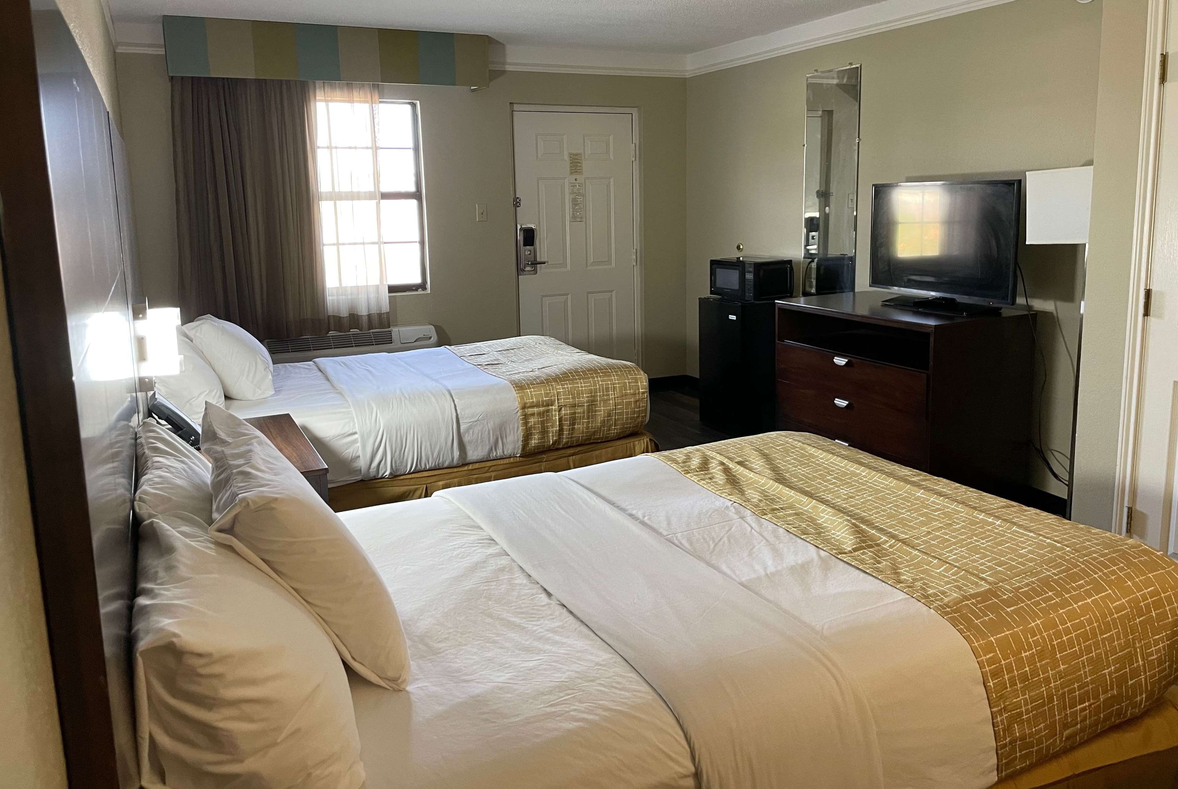 Travelodge by Wyndham Tuscaloosa