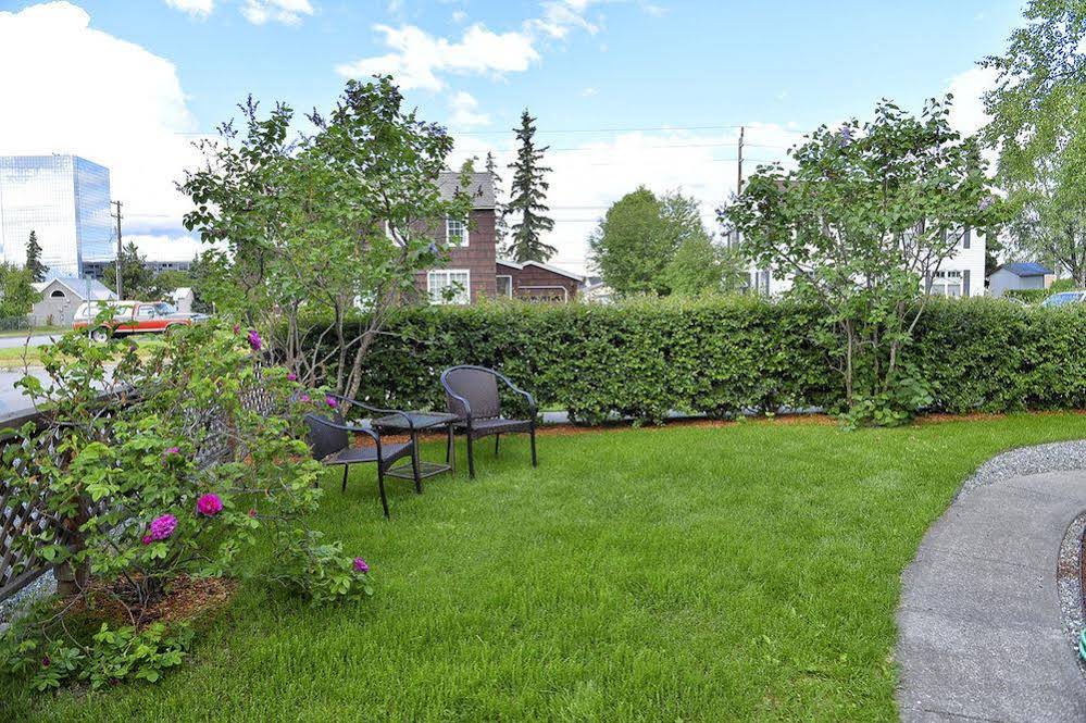 11th Avenue Bed & Breakfast