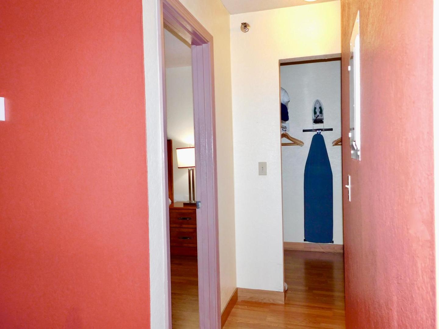 Americas Best Value Inn & Suites Anchorage Airport