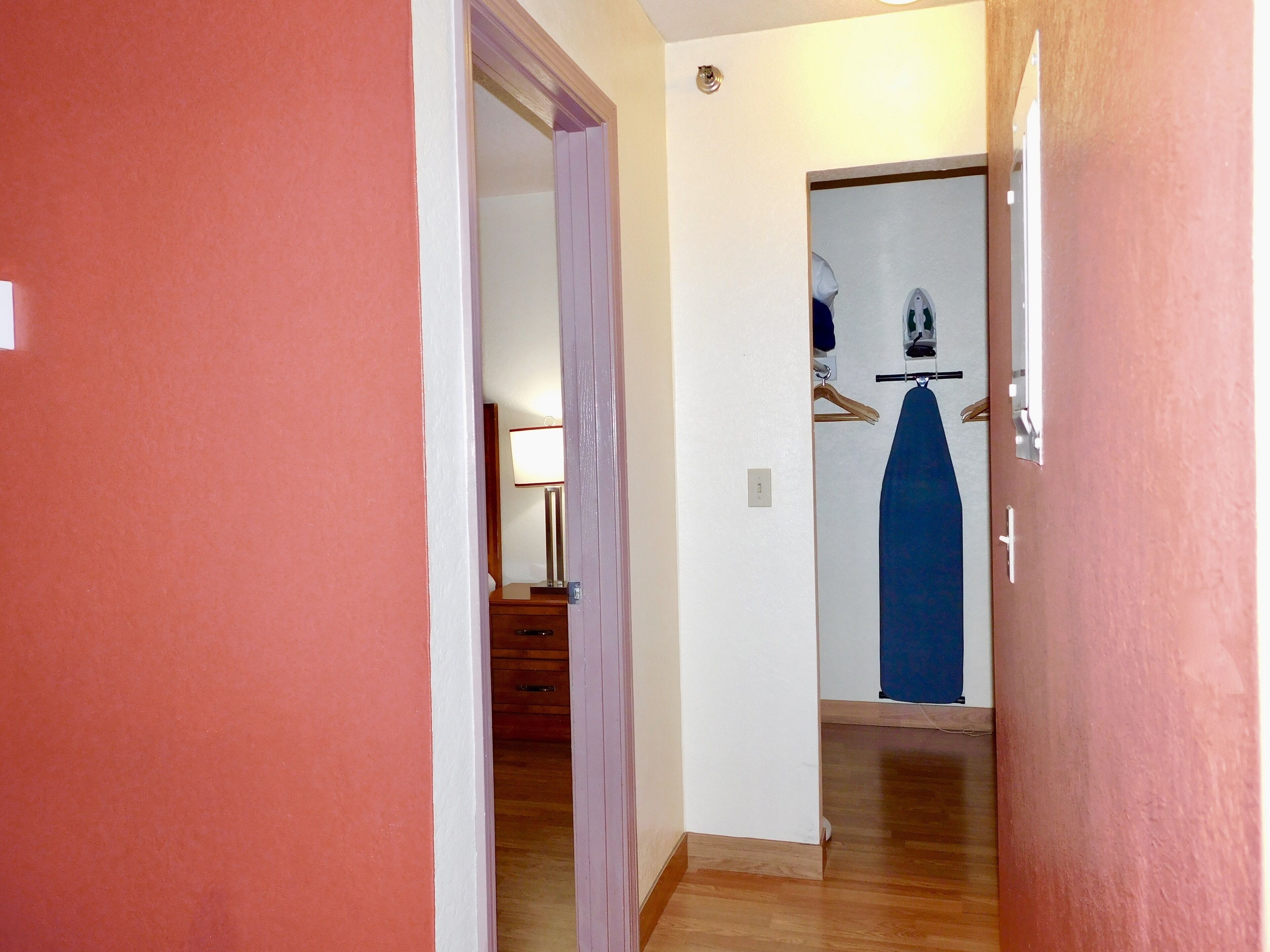 Americas Best Value Inn & Suites Anchorage Airport