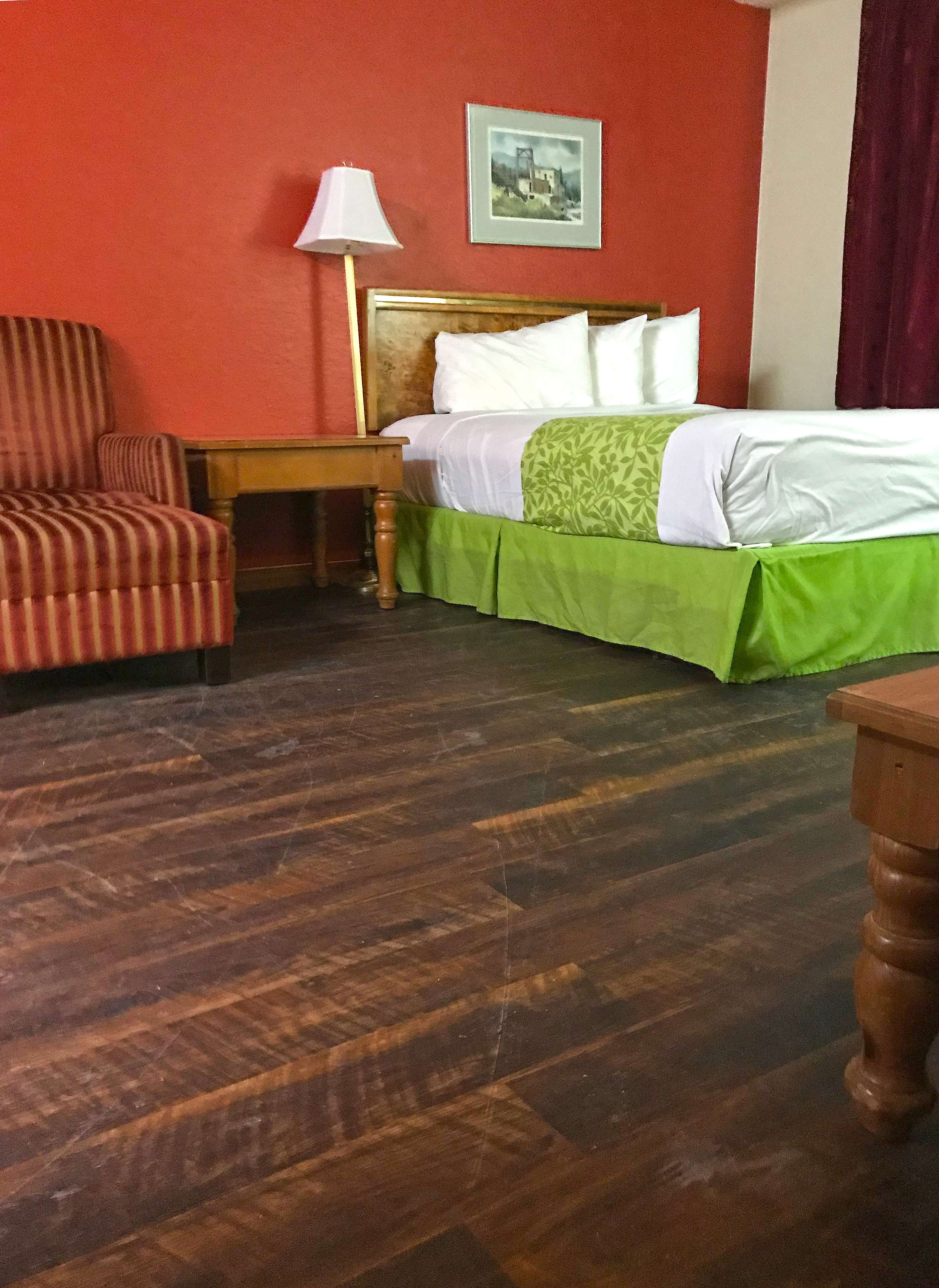 Americas Best Value Inn & Suites Anchorage Airport