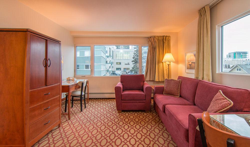 Anchorage Grand Hotel