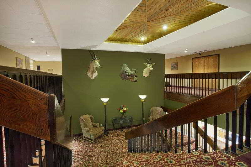 Best Western Golden Lion Hotel