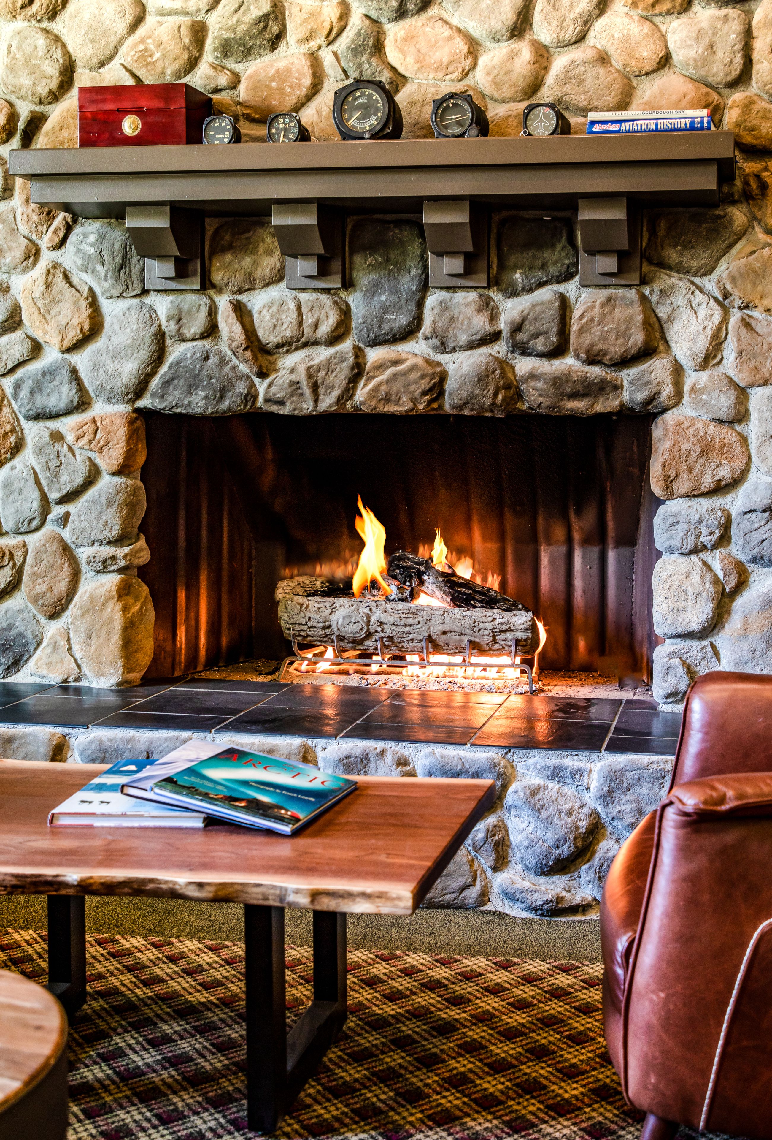 Coast Inn at Lake Hood