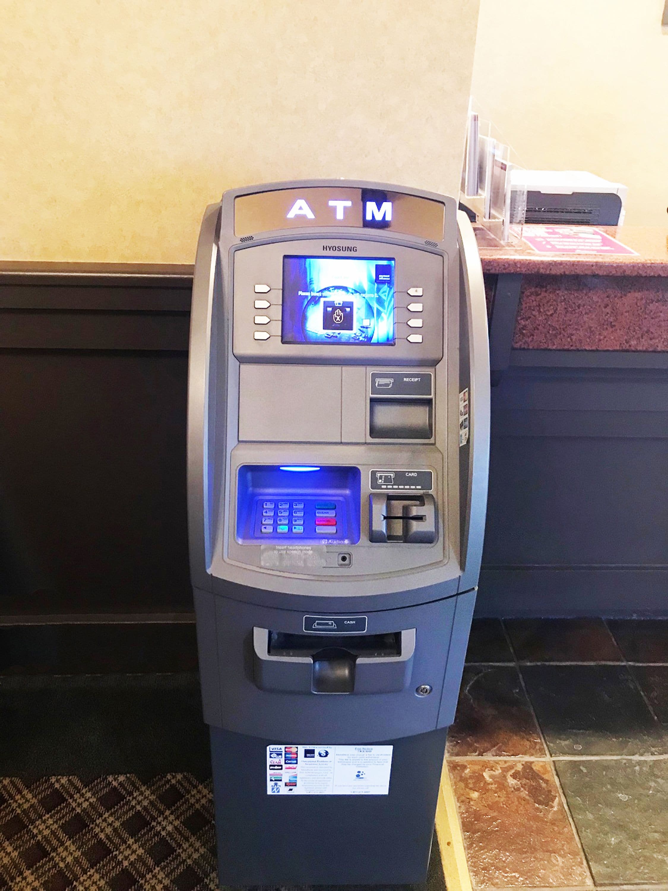 Coast Inn at Lake Hood