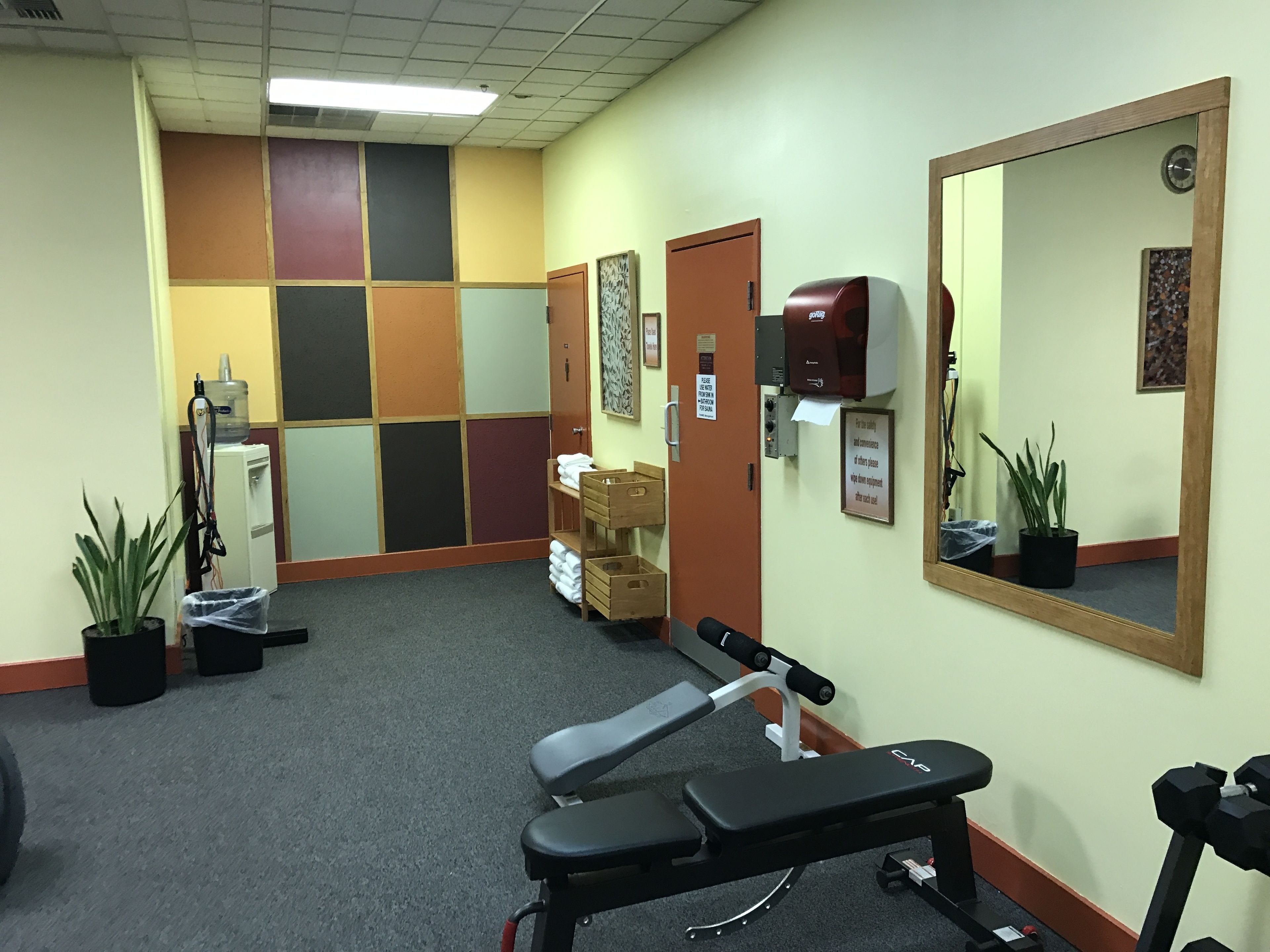 Coast Inn at Lake Hood