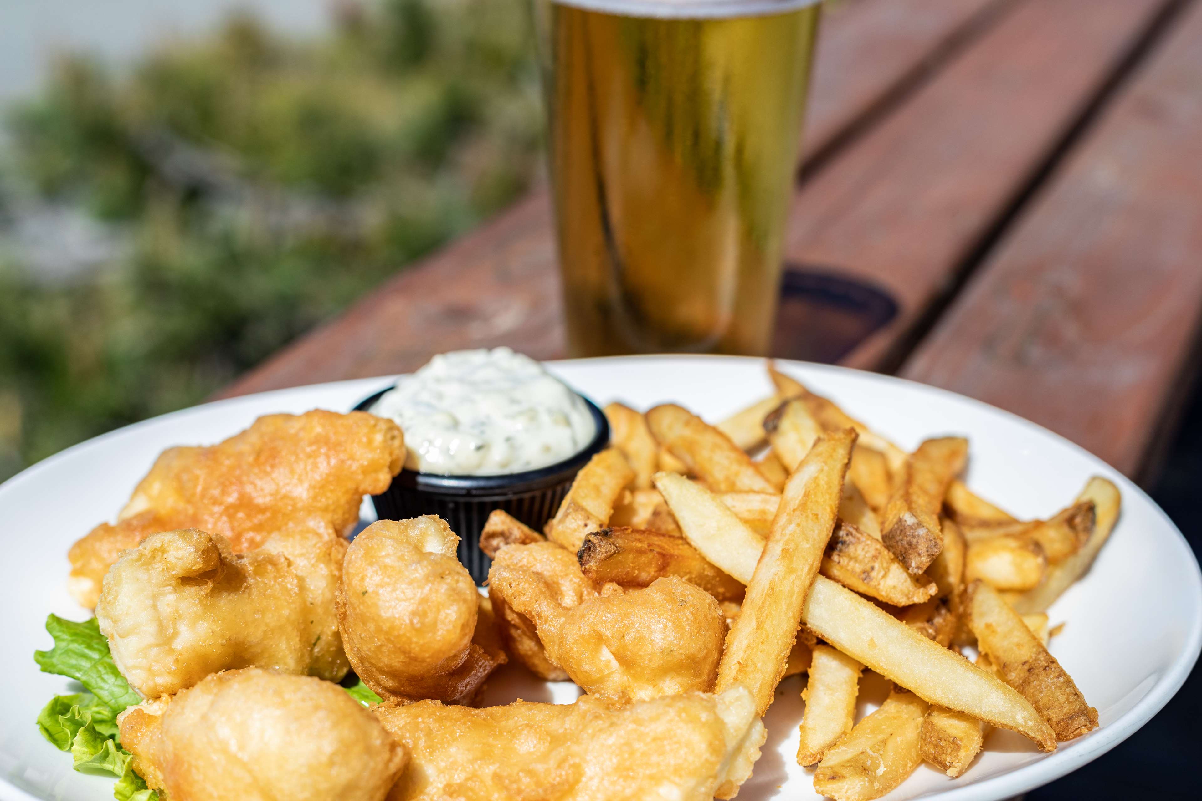 Coast Inn at Lake Hood