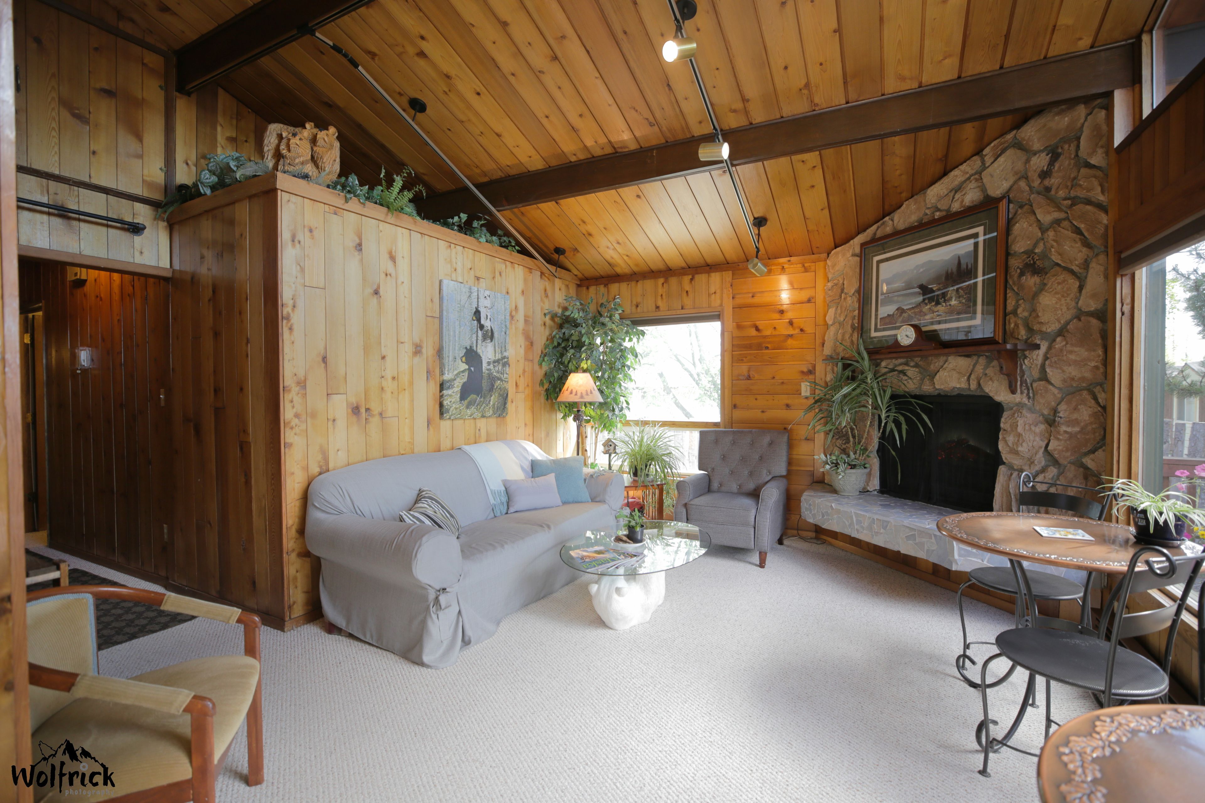 Jewel Lake Bed & Breakfast