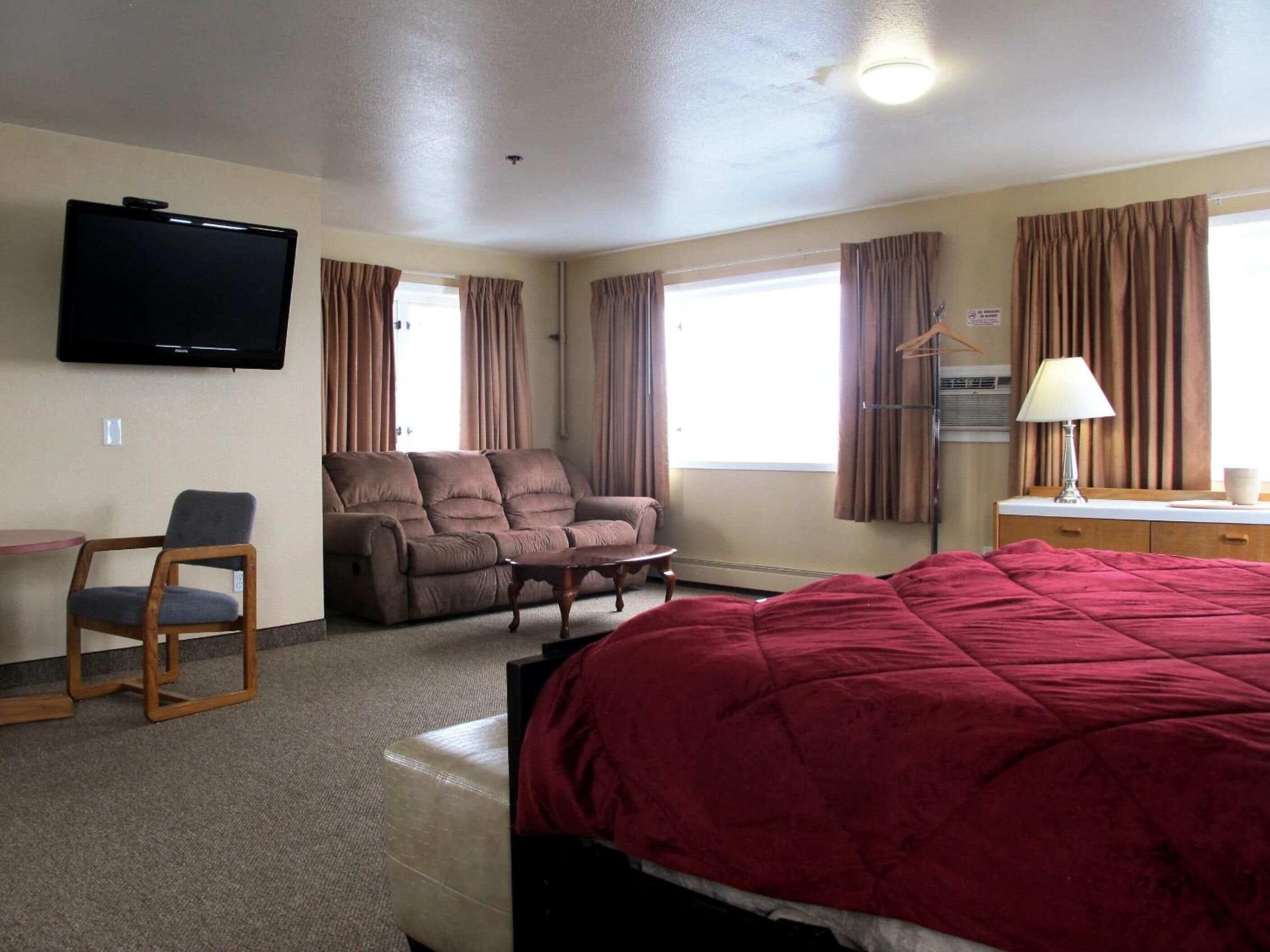 Merrill Field Inn Anchorage