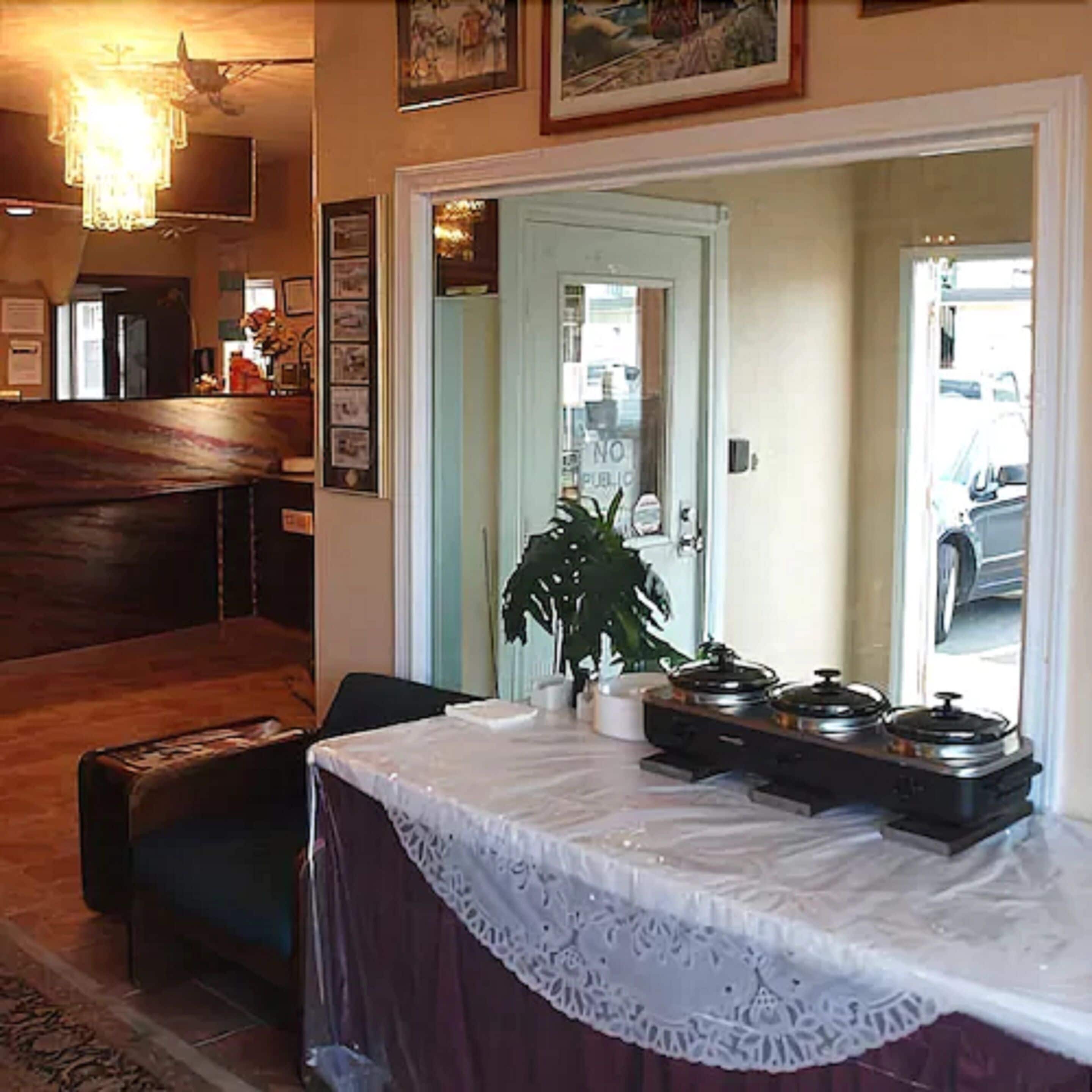 Merrill Field Inn Anchorage