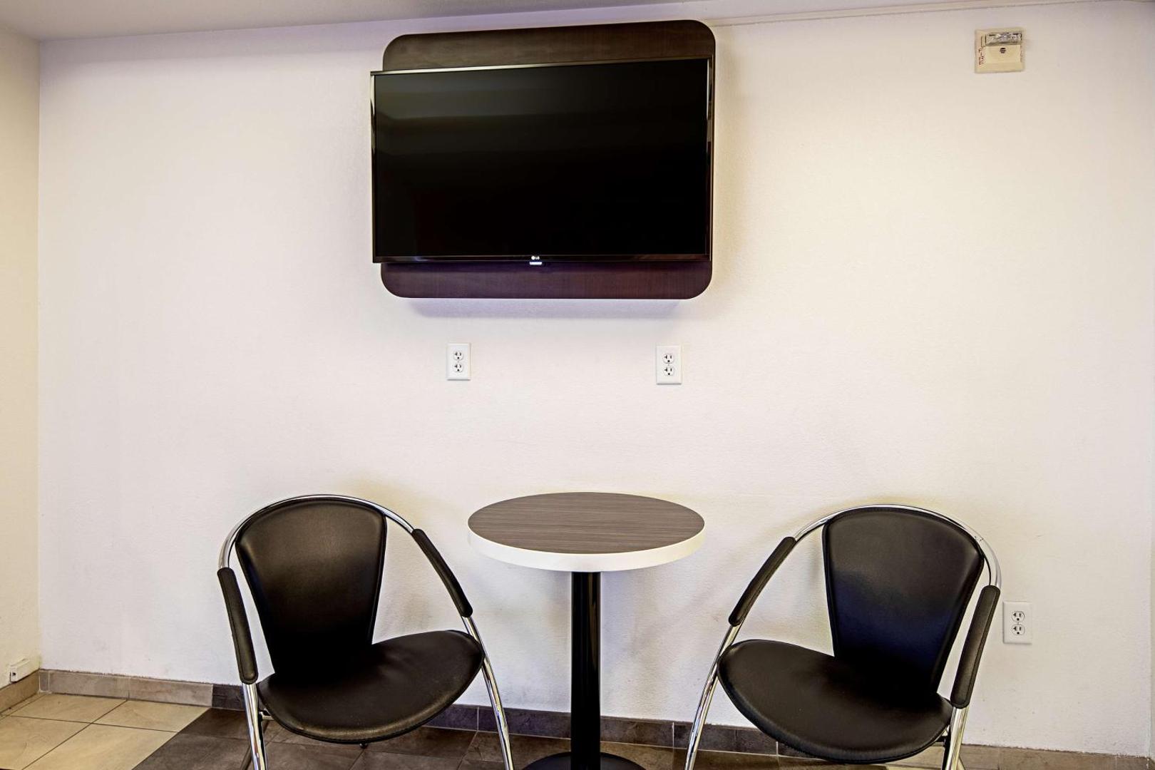 Motel 6 Anchorage - Midtown