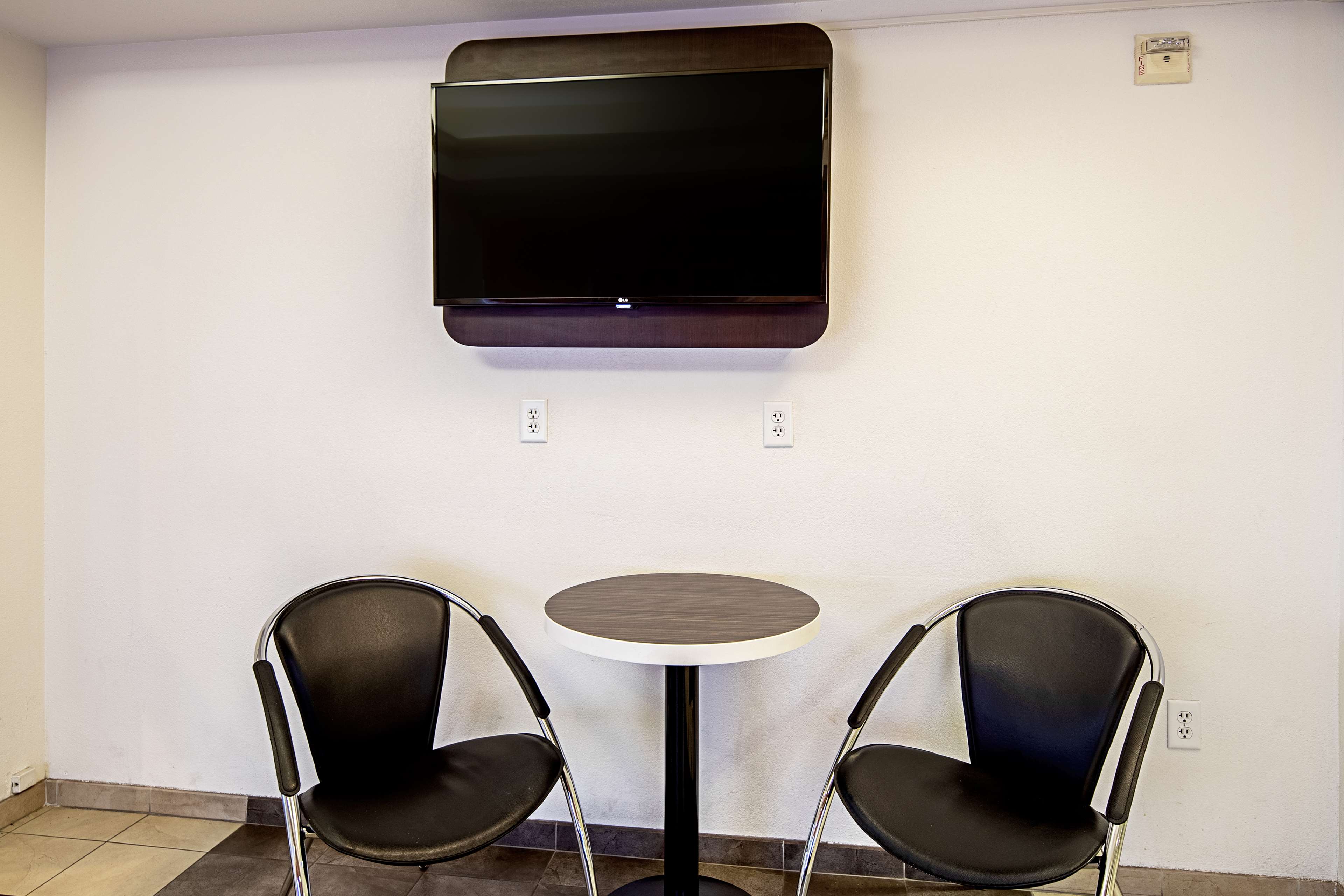 Motel 6 Anchorage - Midtown