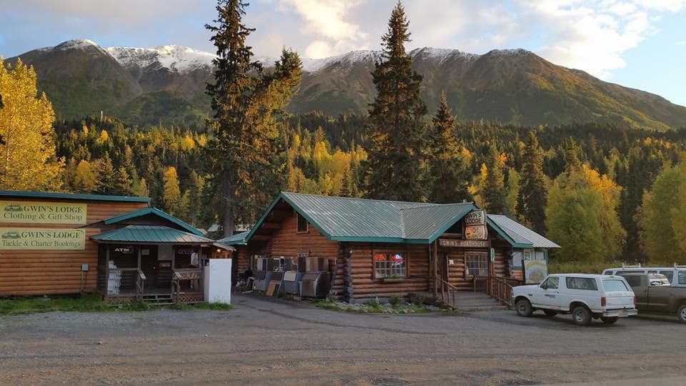 Gwin's Lodge and Restaurant